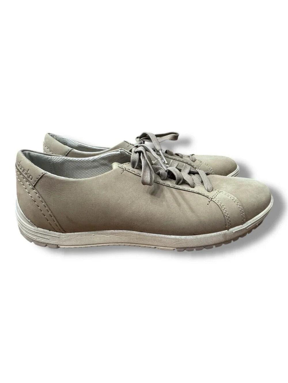 Dansko Leela Sneaker Taupe Brown Nubuck Comfy Athletic Shoe Women’s EU 39 US 8.5